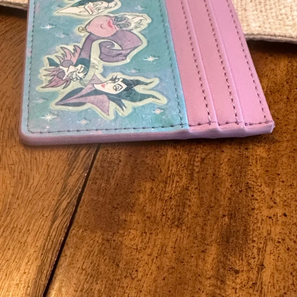 Loungefly Disney Limited Edition Convention Villains Constellation Cardholder